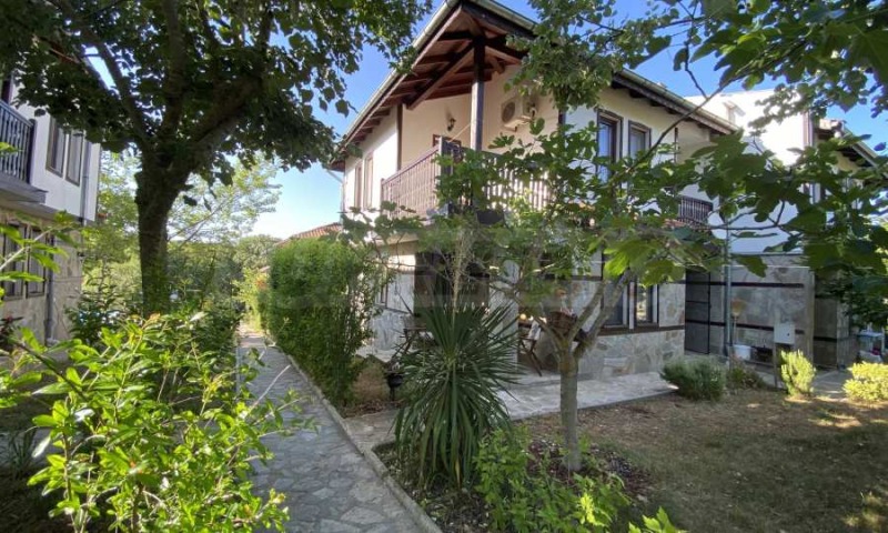 Продава КЪЩА, гр. Приморско, област Бургас