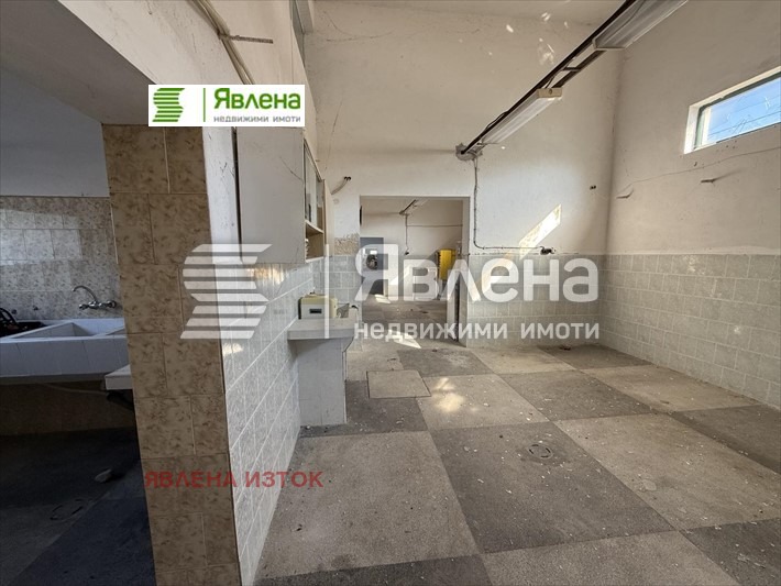 In vendita  Edificio industriale regione Sofia , Vrachesh , 3865 mq | 12502449 - Immagine [5]