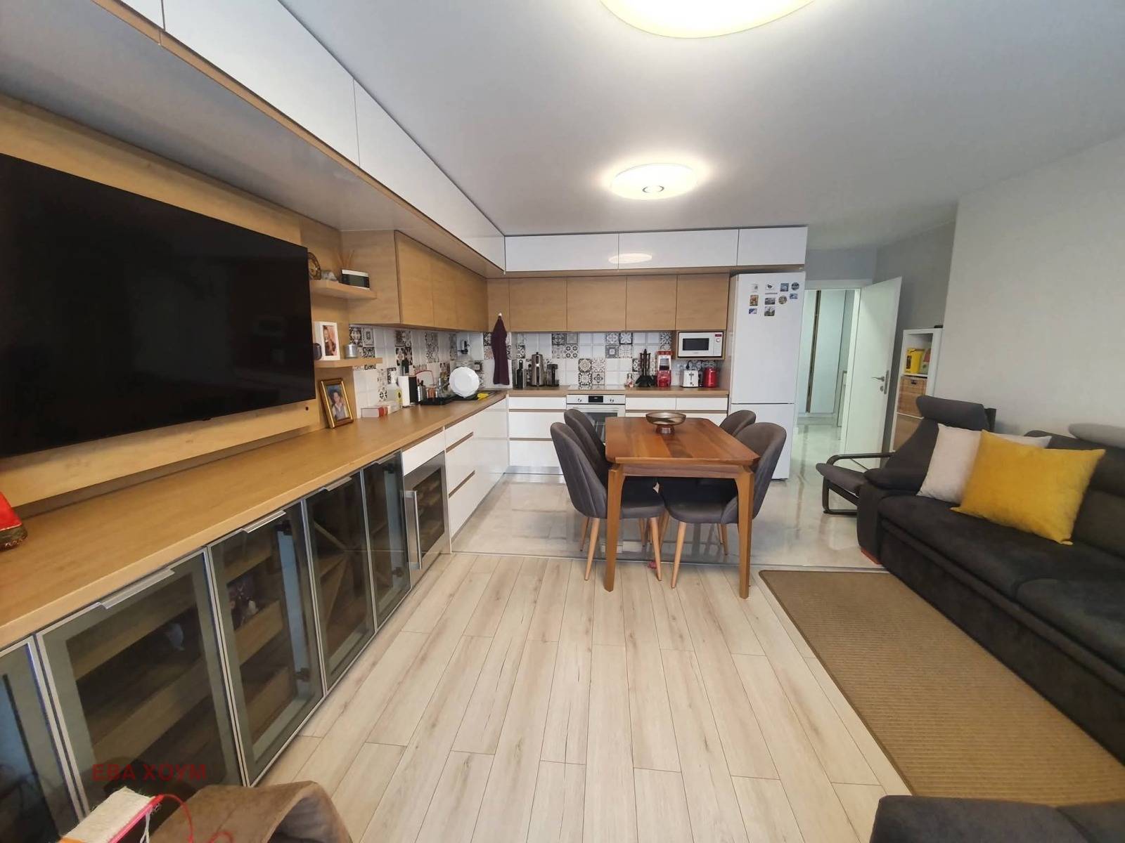 Продава 3-СТАЕН, гр. Пловдив, Остромила, снимка 3 - Апартаменти - 53800056