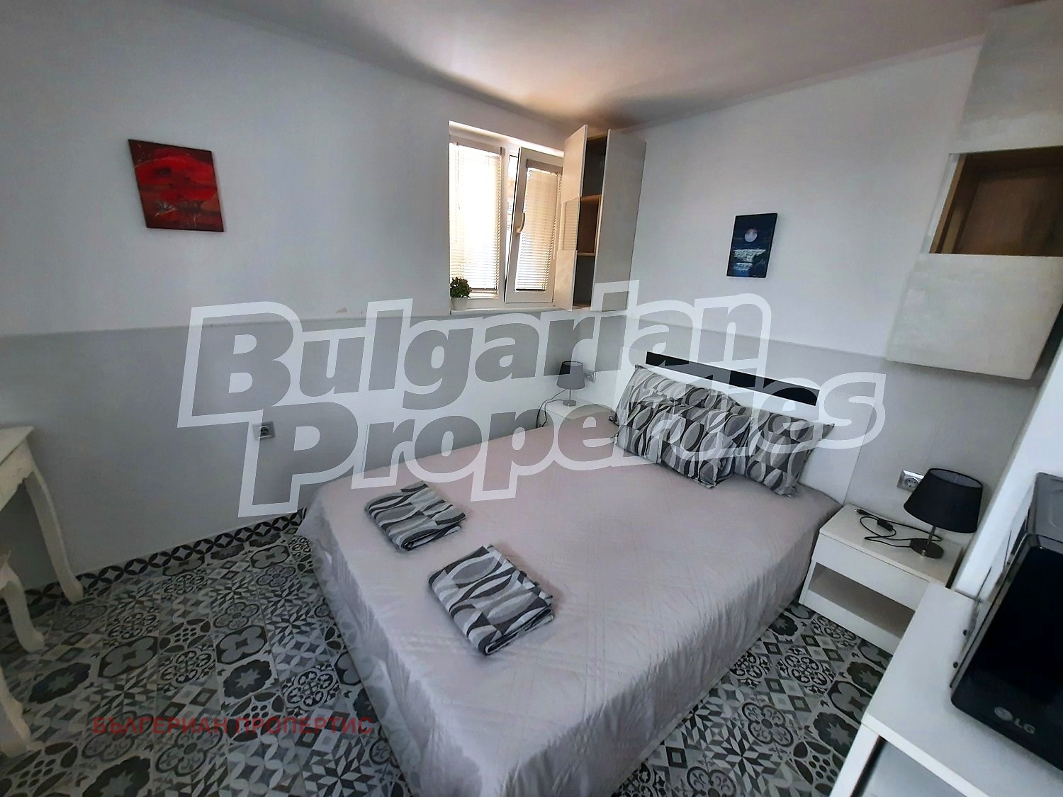 Продава ЕТАЖ ОТ КЪЩА, гр. Поморие, област Бургас, снимка 4 - Етаж от къща - 55951123