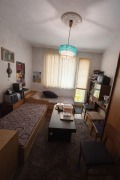 Продава ЕТАЖ ОТ КЪЩА, гр. Плевен, Широк център, снимка 2