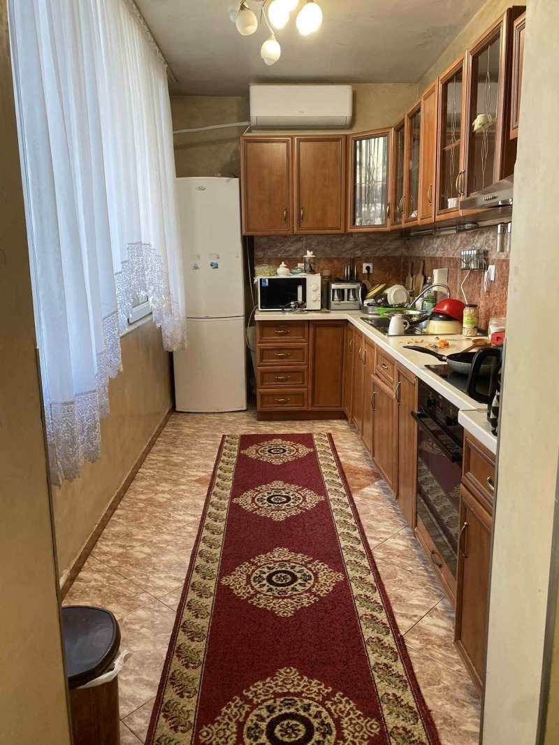 De vânzare  3+ dormitor Sofia , Zona B-5 , 127 mp | 67027857 - imagine [6]