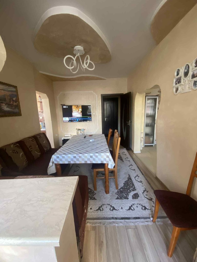 De vânzare  3+ dormitor Sofia , Zona B-5 , 127 mp | 67027857 - imagine [4]