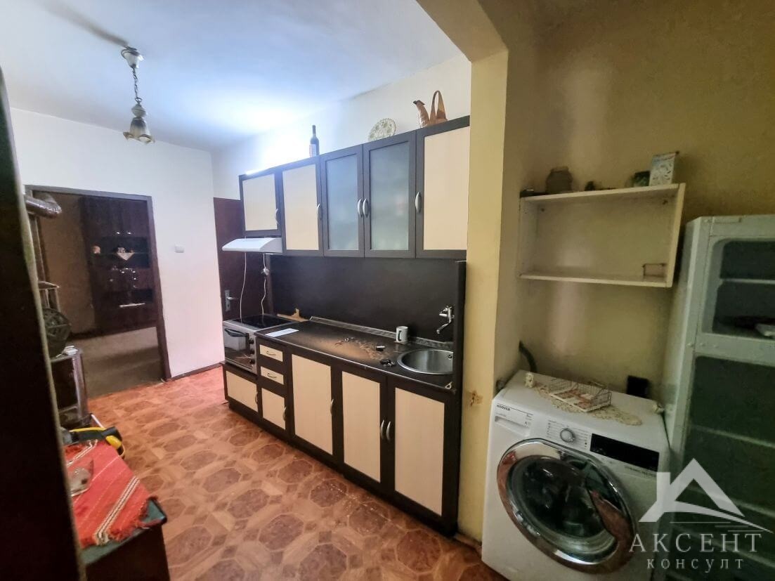 Продава 2-СТАЕН, гр. Перник, Селото, снимка 3 - Апартаменти - 54270537