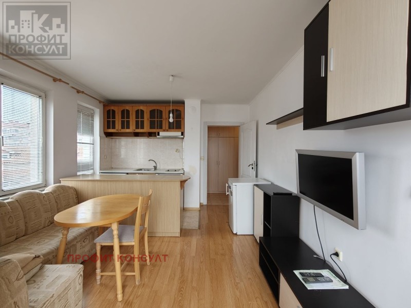 Продава 2-СТАЕН в град Велико Търново, Картала - 49 кв.м / 110 000 € » 215 141.30 лв., ПРОФИТ КОНСУЛТ