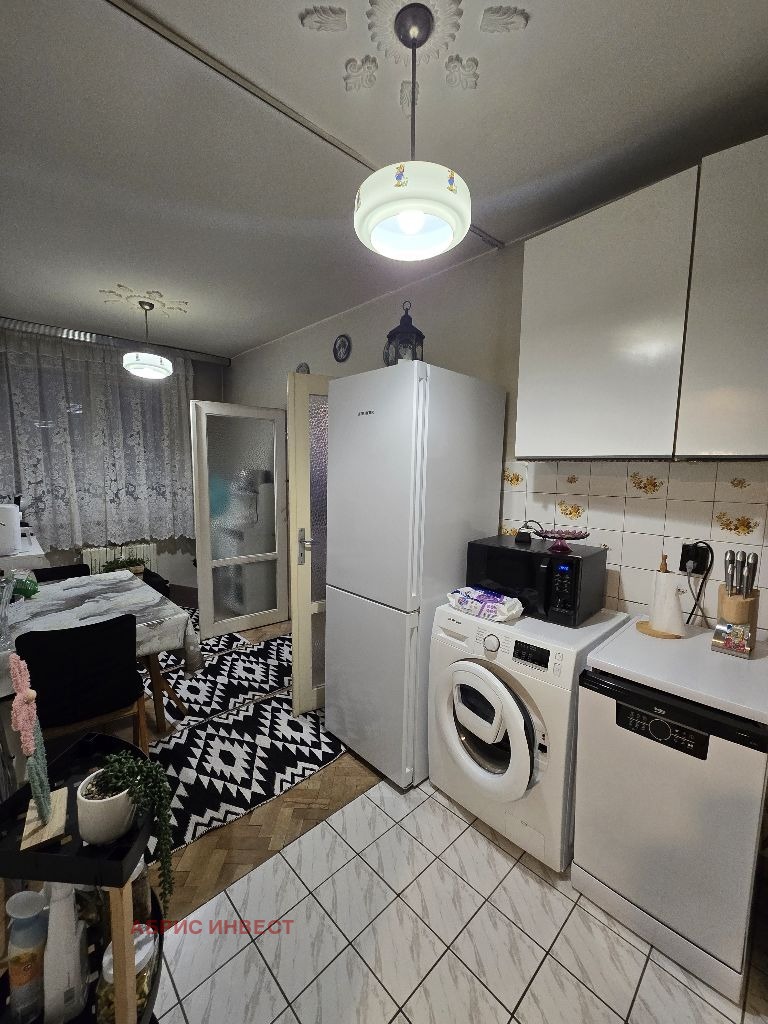 Продава 2-СТАЕН, гр. София, Мусагеница, снимка 3 - Апартаменти - 53810064