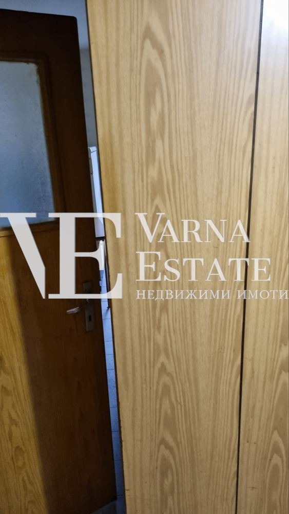 Продава 4-СТАЕН, гр. Варна, Цветен квартал, снимка 13 - Апартаменти - 52650060