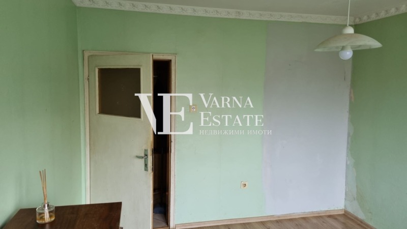 Продава 4-СТАЕН, гр. Варна, Цветен квартал, снимка 7 - Апартаменти - 52650060