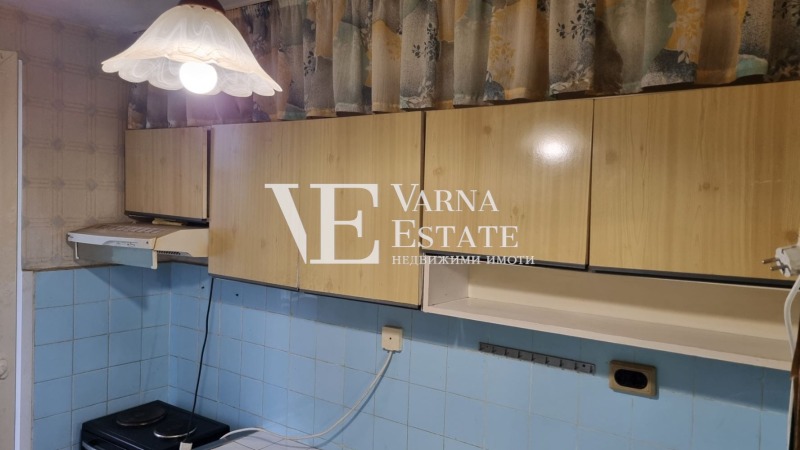 Продава 4-СТАЕН, гр. Варна, Цветен квартал, снимка 8 - Апартаменти - 52650060