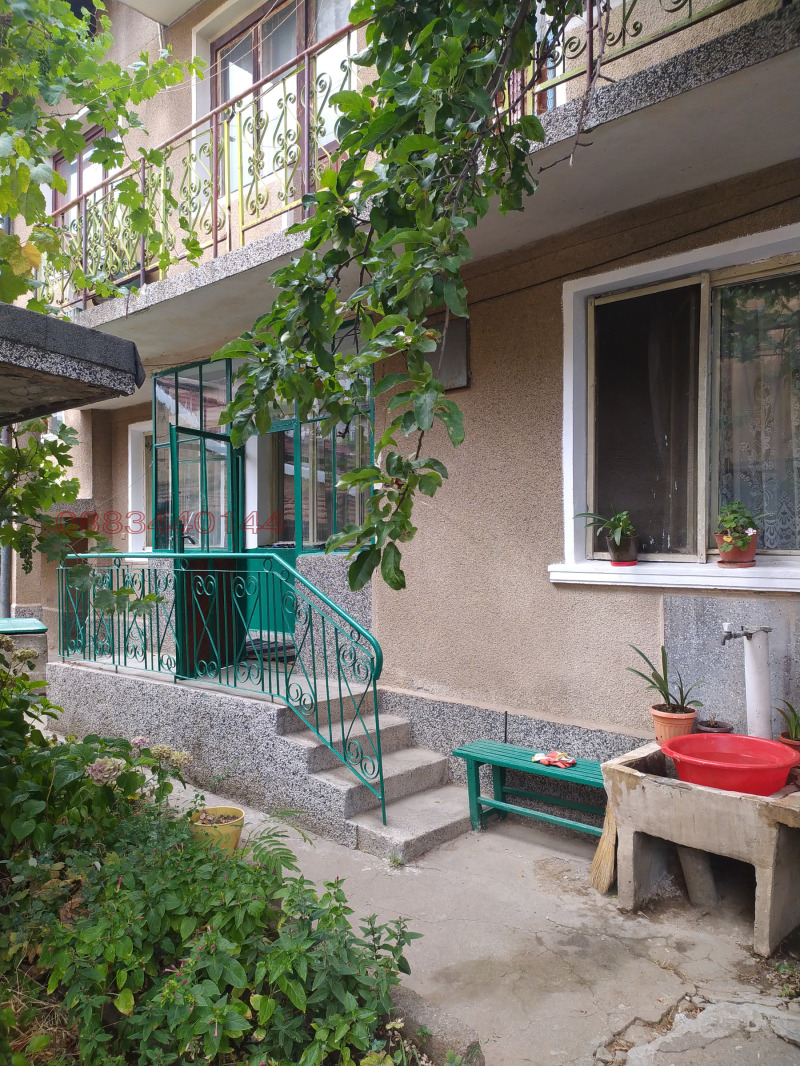 Till salu  Hus Golv Kjustendil , Centar , 92 kvm | 13052264 - bild [2]