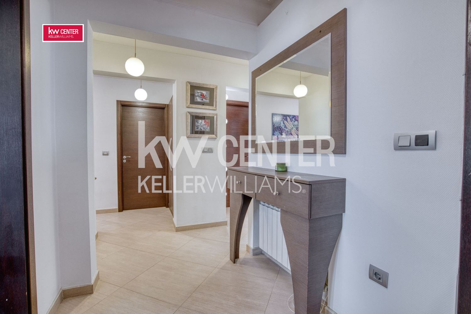 Продава МНОГОСТАЕН, гр. София, Център, снимка 15 - Апартаменти - 53270953