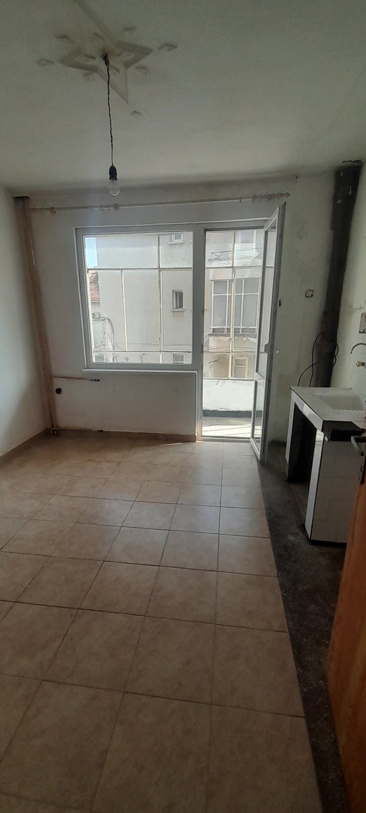 Продава  2-стаен град Плевен , Идеален център , 70 кв.м | 97454655 - изображение [7]