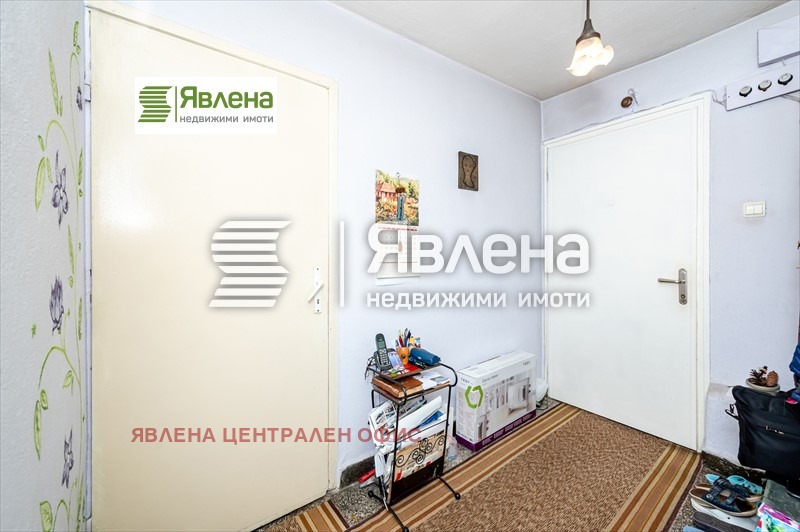 Till salu  2 sovrum Sofia , Reduta , 144 kvm | 73271062 - bild [13]