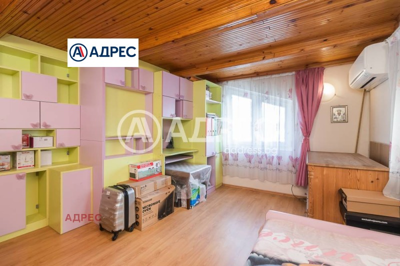 Продава КЪЩА, гр. Варна, Погреби, снимка 13 - Къщи - 48277593