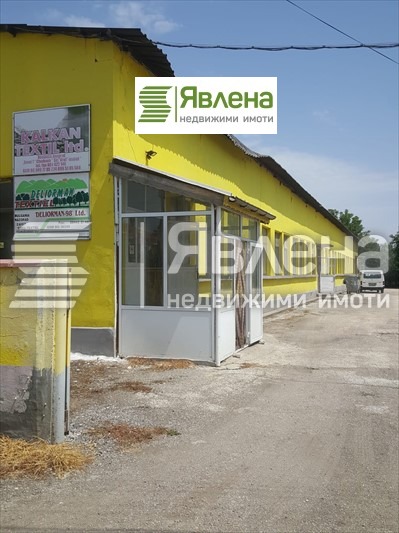 Продава  Пром. помещение област Разград , гр. Завет , 761 кв.м | 97957181 - изображение [4]