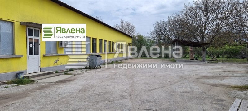 Продава  Пром. помещение област Разград , гр. Завет , 761 кв.м | 97957181 - изображение [3]