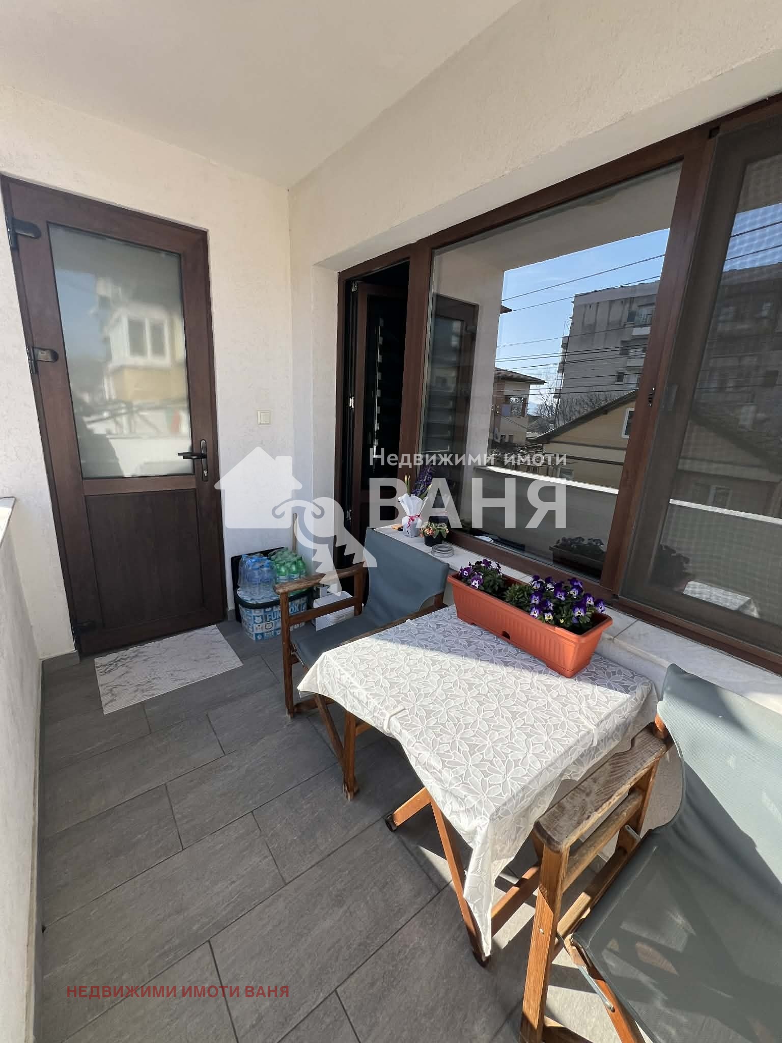 Продава ЕТАЖ ОТ КЪЩА, гр. Карлово, област Пловдив, снимка 6 - Етаж от къща - 53815850