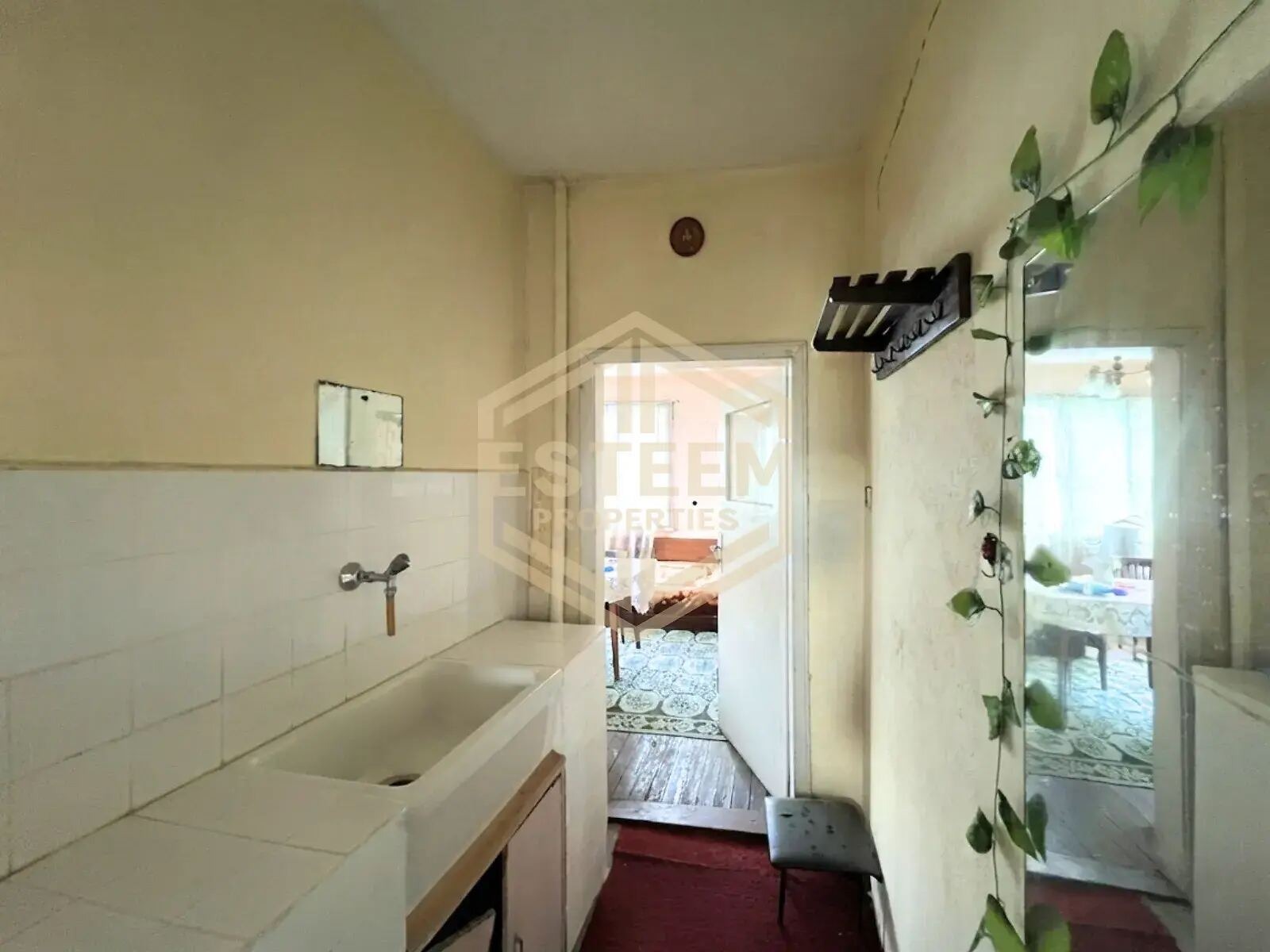 Продава ЕТАЖ ОТ КЪЩА, гр. Русе, Дружба 2, снимка 5 - Етаж от къща - 55299537