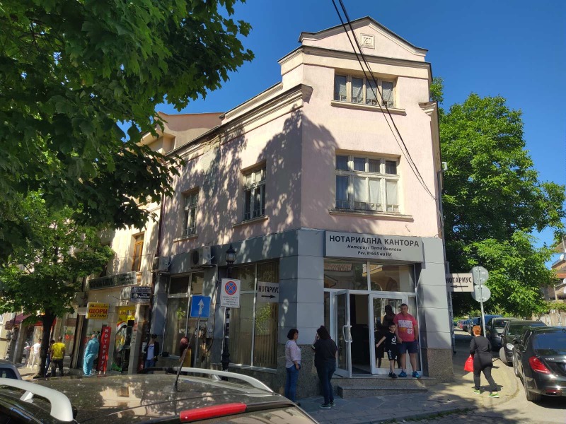 Продава  Етаж от къща, област Пловдив, гр. Карлово • 90 000 € • ID 19933831 — holmes.bg - [1] 