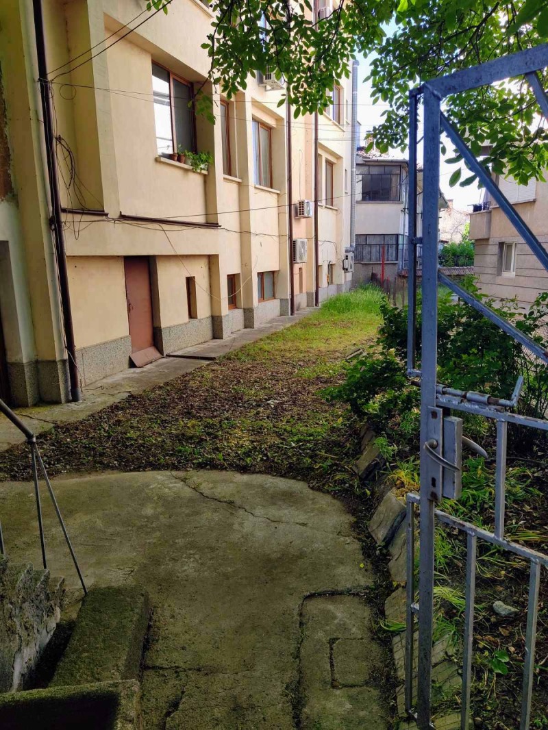 Продается  Этаж дома область Пловдив , Карлово , 91 кв.м | 98969020 - изображение [2]