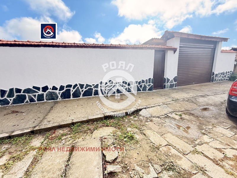 Продава  Къща област Пловдив , с. Зелениково , 130 кв.м | 29362852