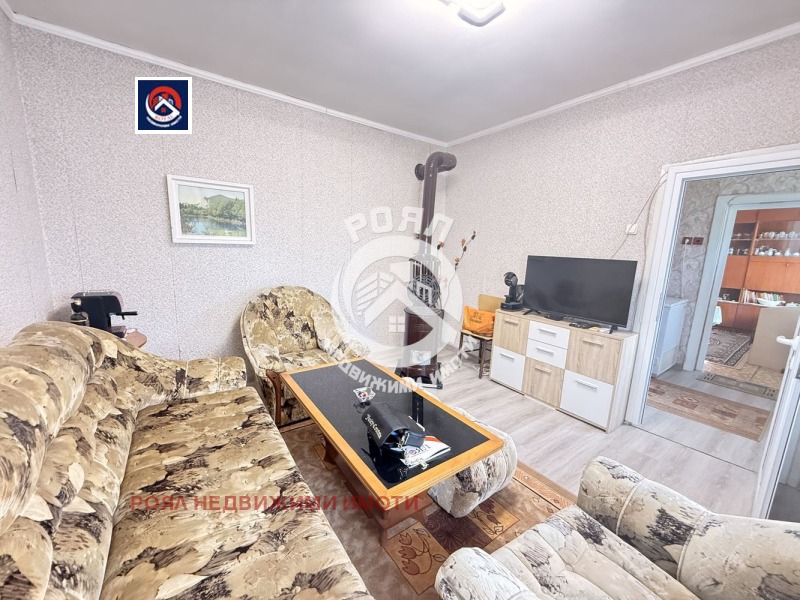 Продава  Къща област Пловдив , с. Зелениково , 130 кв.м | 29362852 - изображение [12]