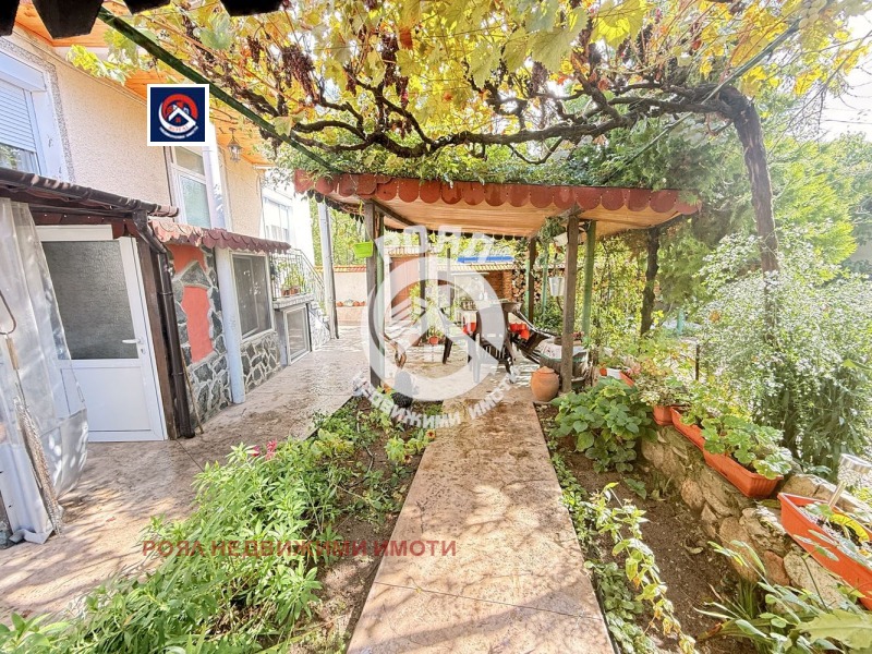 Продава  Къща област Пловдив , с. Зелениково , 130 кв.м | 29362852 - изображение [17]