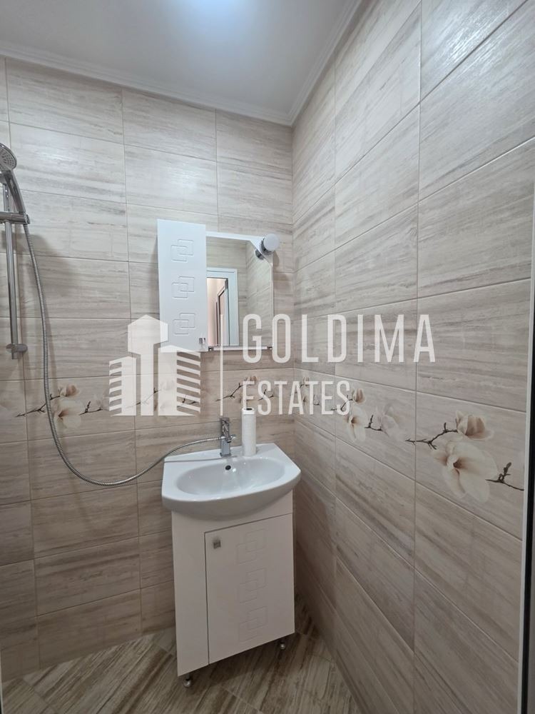 Продава МАГАЗИН, гр. Бургас, Братя Миладинови, снимка 10 - Магазини - 54234835