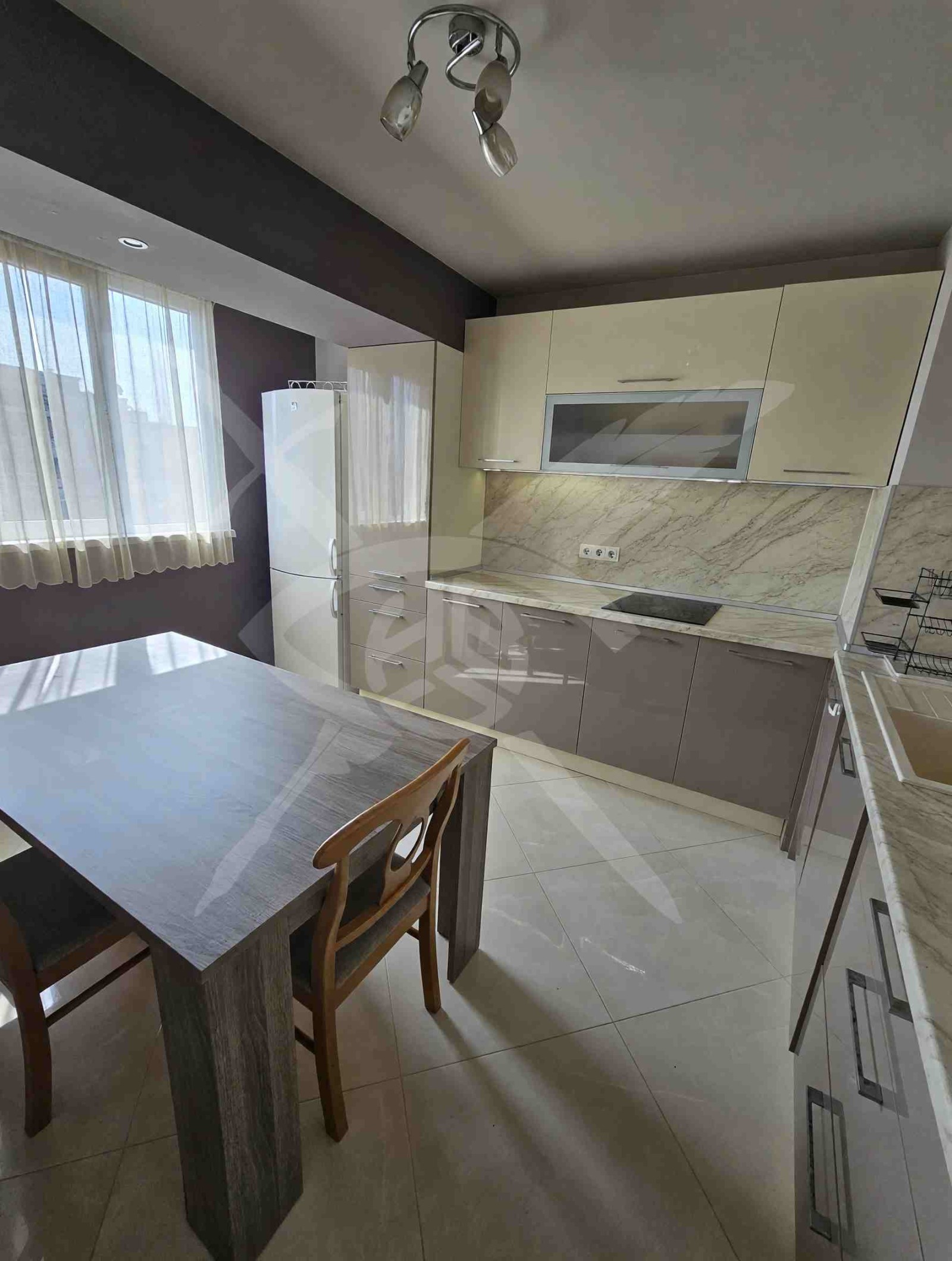 Продава МНОГОСТАЕН, гр. Бургас, Братя Миладинови, снимка 6 - Апартаменти - 54761922