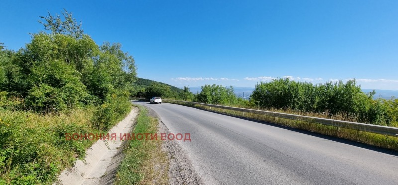 Продава ПАРЦЕЛ в град София, с. Бистрица - 3211 кв.м / 288 990 € » 565 215.31 лв., БОНОНИЯ ИМОТИ ЕООД