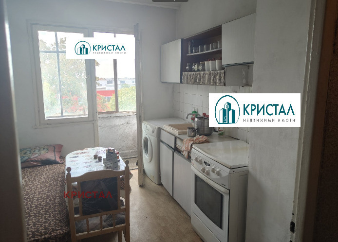 Продава 2-СТАЕН, гр. Пловдив, Коматево, снимка 3 - Aпартаменти - 46996441