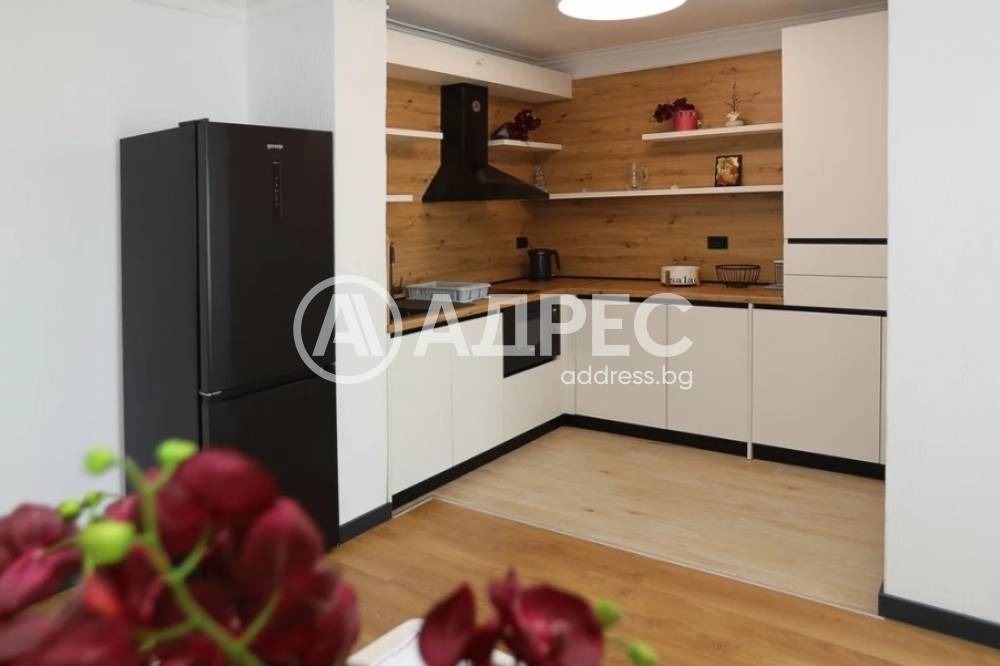 Продава 2-СТАЕН, гр. Поморие, област Бургас
