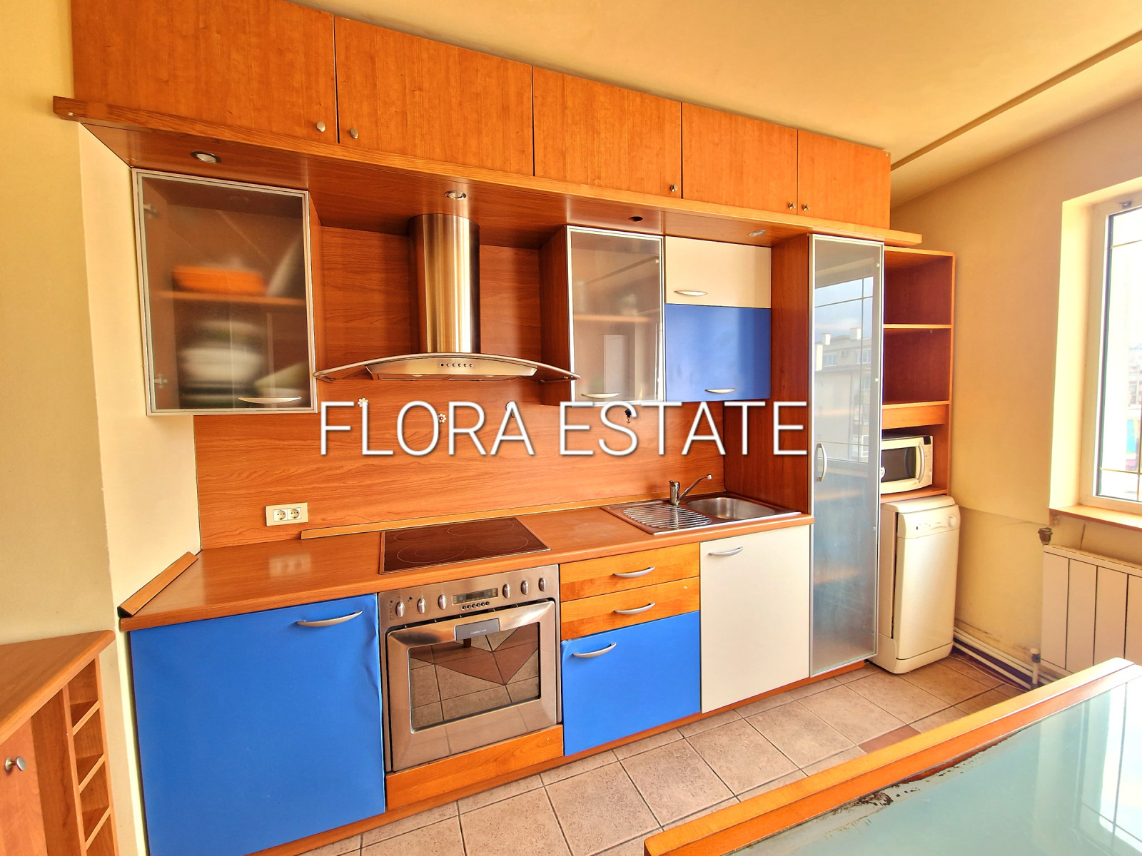 Продава МЕЗОНЕТ, гр. Добрич, Център, снимка 4 - Апартаменти - 54293077