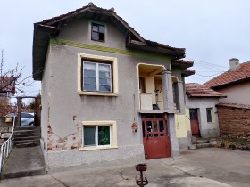 Casa Dolna Mitropoliya, región Pleven 3