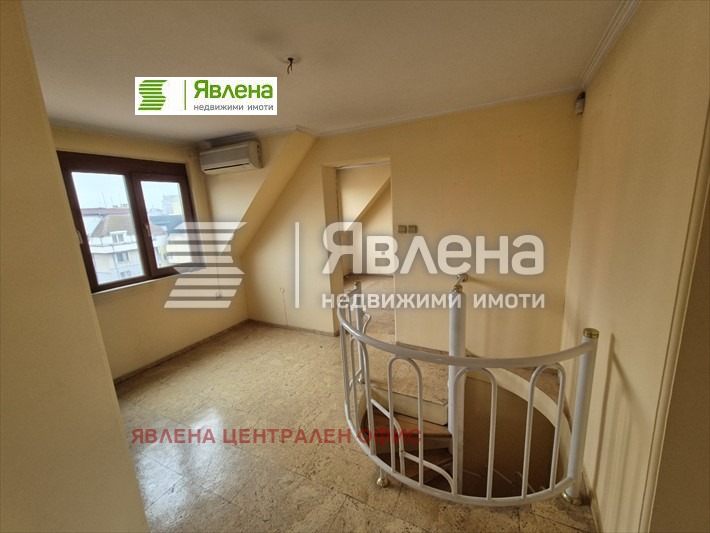 En venta  3 dormitorios Sofia , Oborishte , 140 metros cuadrados | 61805103 - imagen [9]