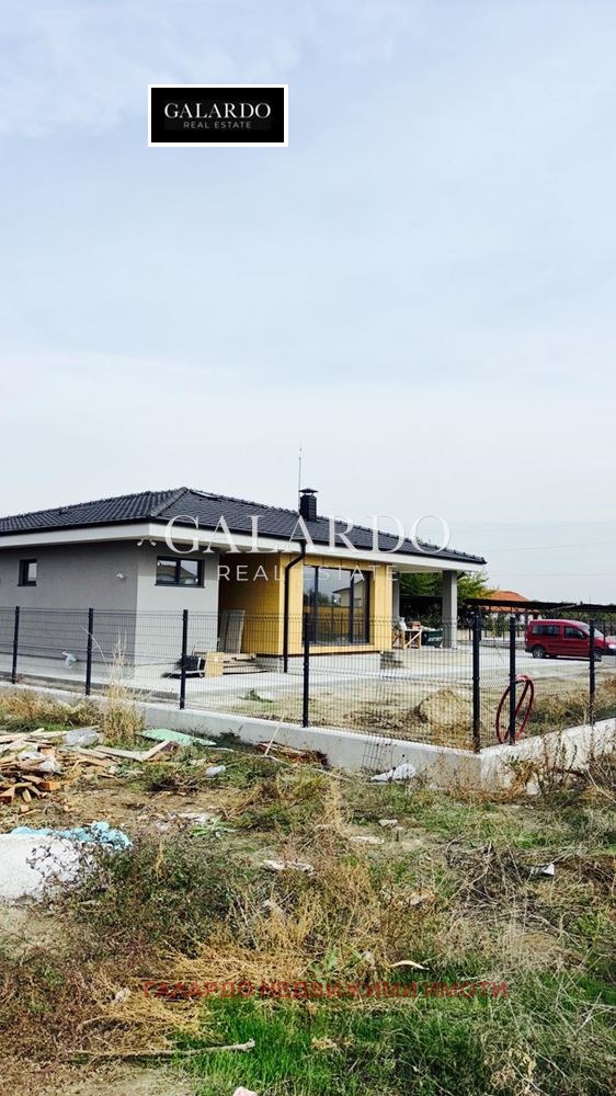 Продава КЪЩА, с. Оризари, област Пловдив, снимка 4 - Къщи - 53258550