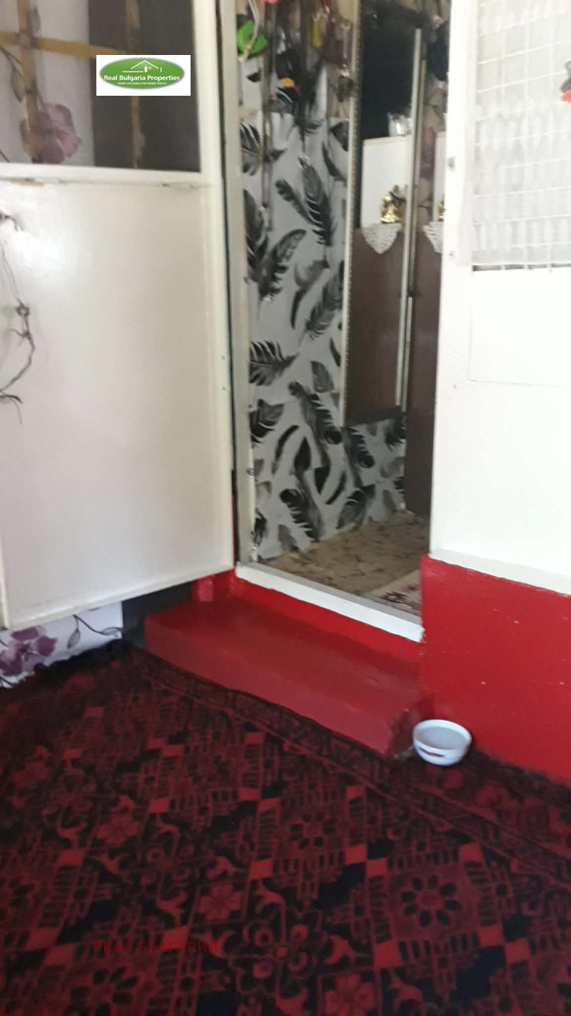 Продава ВИЛА, гр. Русе, в.з. Касева Чешма, снимка 10 - Вили - 53386519