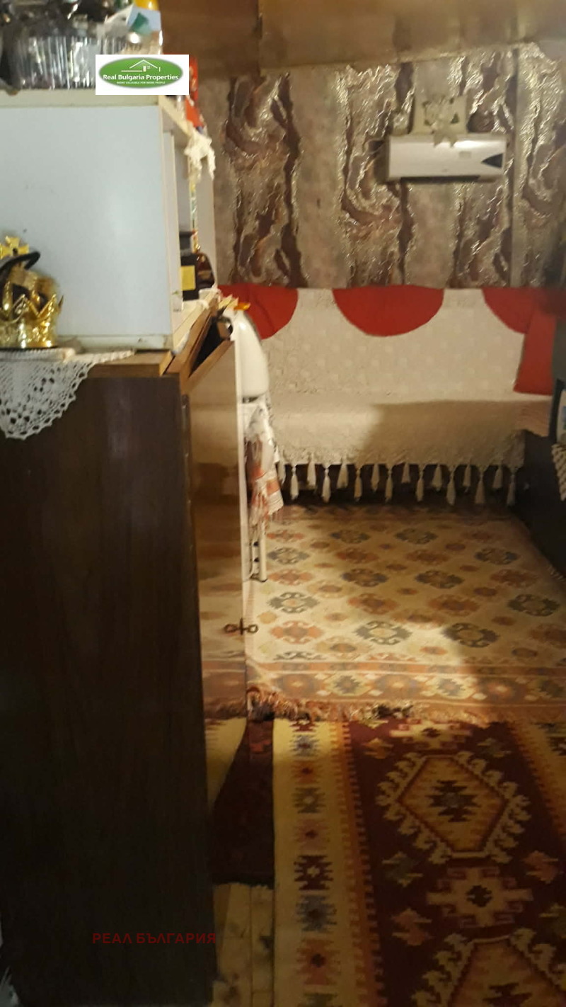 Продава ВИЛА, гр. Русе, в.з. Касева Чешма, снимка 11 - Вили - 53386519