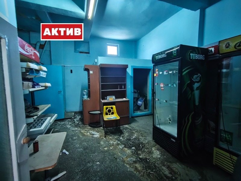 Продава МАГАЗИН, гр. Търговище, Център, снимка 5 - Магазини - 52741143