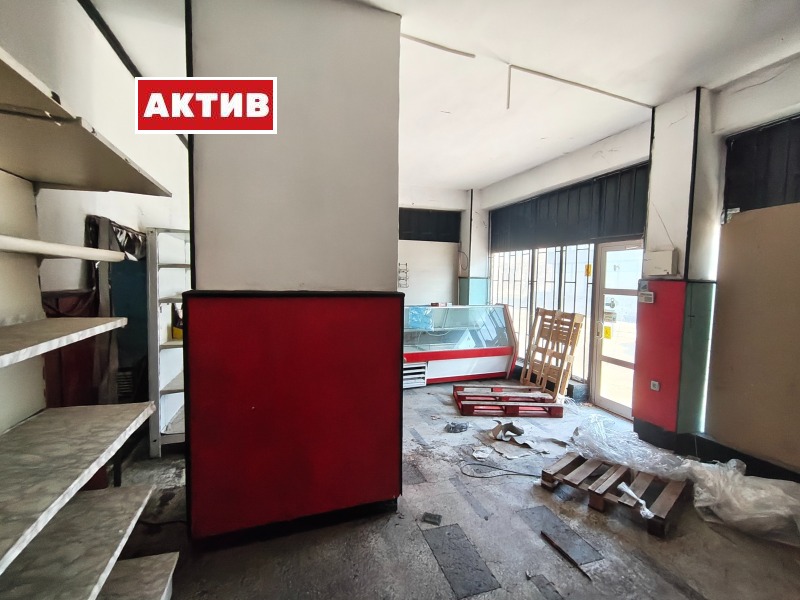 Продава МАГАЗИН, гр. Търговище, Център, снимка 4 - Магазини - 52741143
