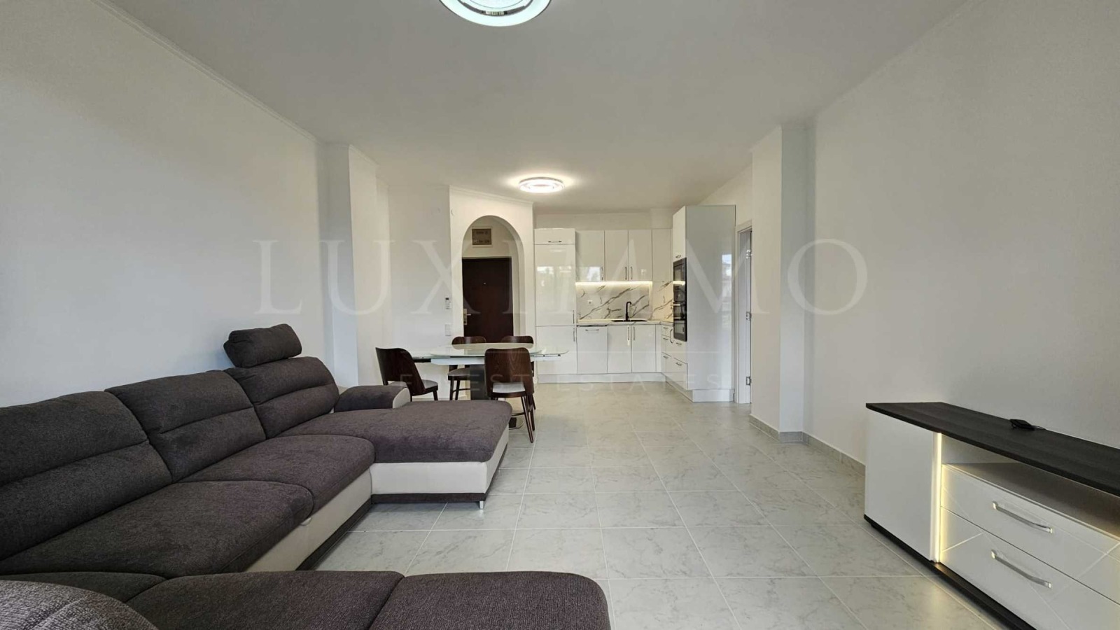 Продава 3-СТАЕН, гр. Несебър, област Бургас, снимка 2 - Апартаменти - 56085726