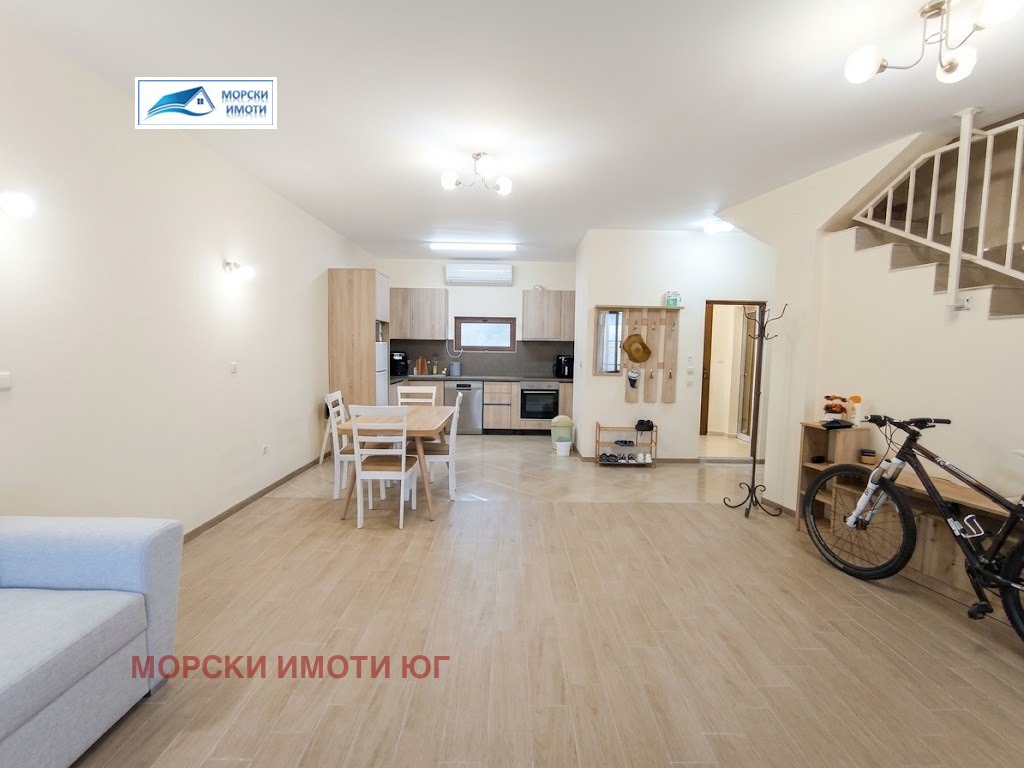 Продава КЪЩА, гр. Царево, област Бургас, снимка 2 - Къщи - 56723206