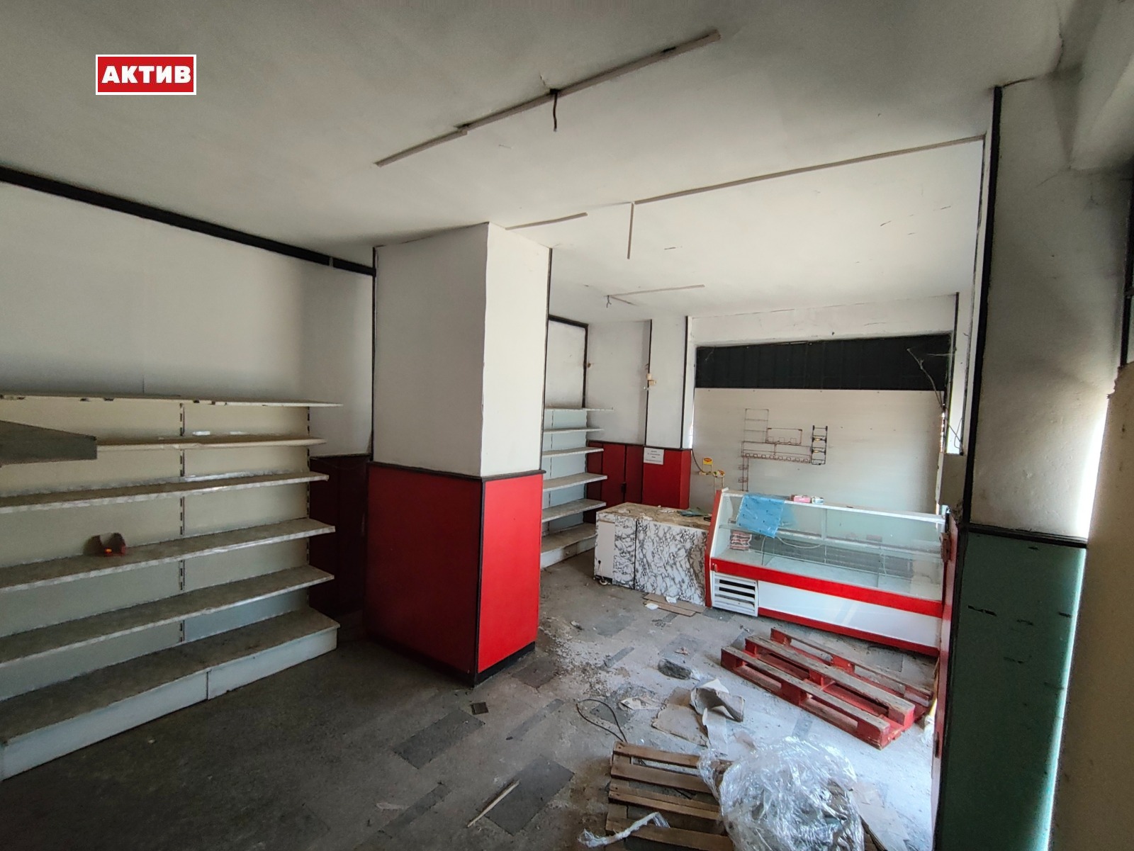 Продава МАГАЗИН, гр. Търговище, Център, снимка 2 - Магазини - 52741143