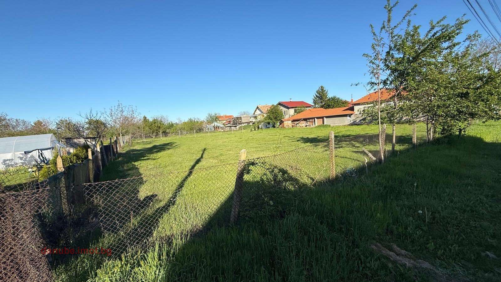 Продава ПАРЦЕЛ, с. Бъзън, област Русе, снимка 5 - Парцели - 55363715