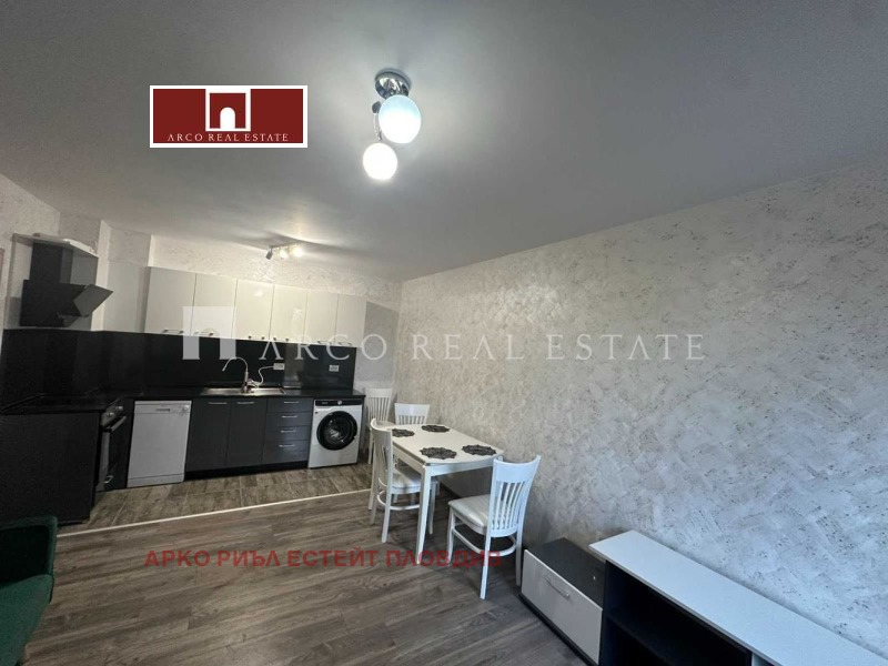 Продава 2-СТАЕН, гр. Пловдив, Христо Смирненски