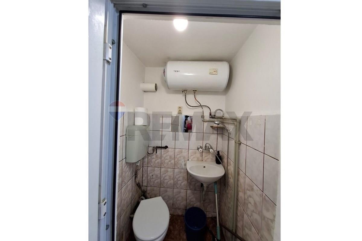 Продава МАГАЗИН, гр. Варна, Колхозен пазар, снимка 7 - Магазини - 55055822