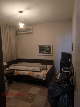 3 dormitoare Tri ciuciura - iug, Stara Zagora 4