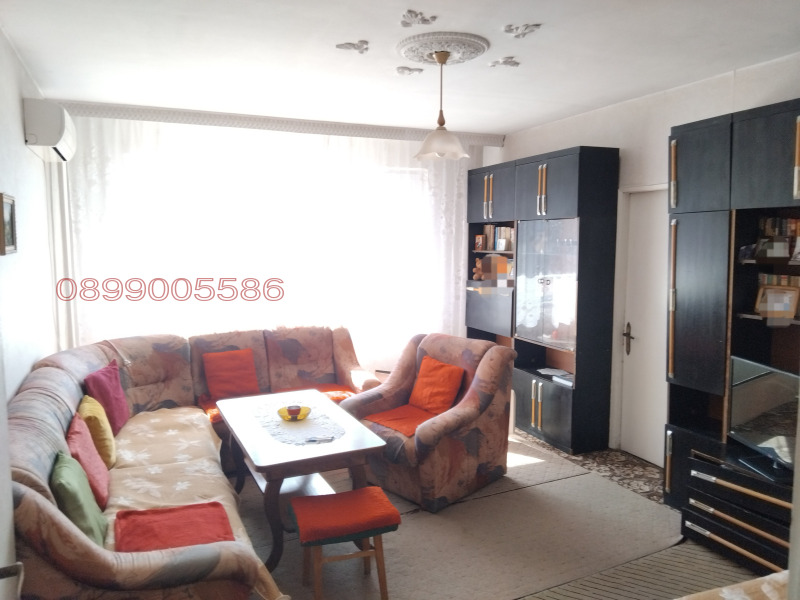 Продава 3-СТАЕН, гр. Ямбол, Център, снимка 2 - Апартаменти - 52785624