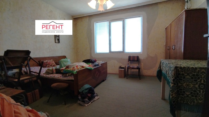 Продава ЕТАЖ ОТ КЪЩА, гр. Дряново, област Габрово, снимка 2 - Етаж от къща - 53449978