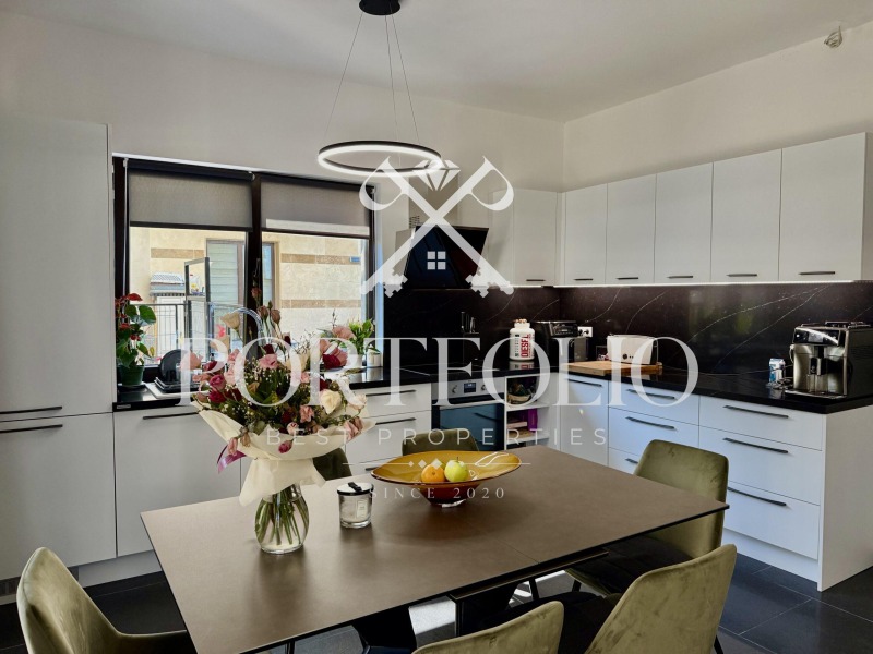 Продава КЪЩА, гр. Бургас, Сарафово, снимка 15 - Къщи - 52623045